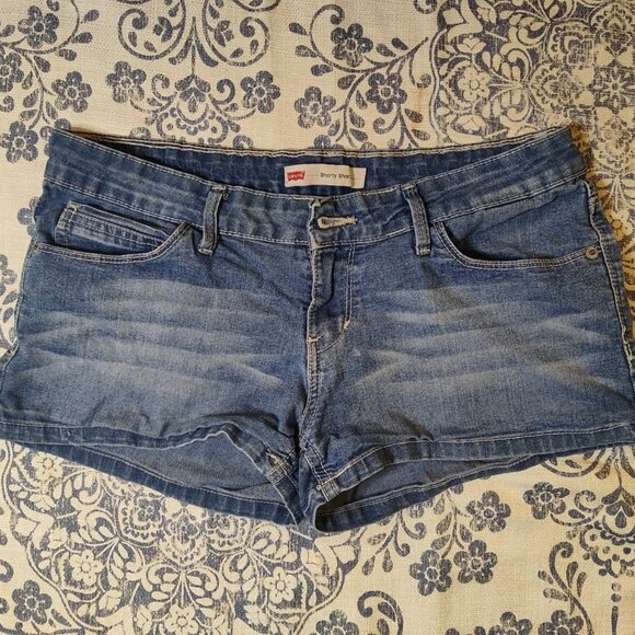 Levi’s Shorty Short cutoff jean shorts Size 11 - Picture 1 of 7